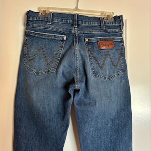 Wrangler Classic Blue Jeans